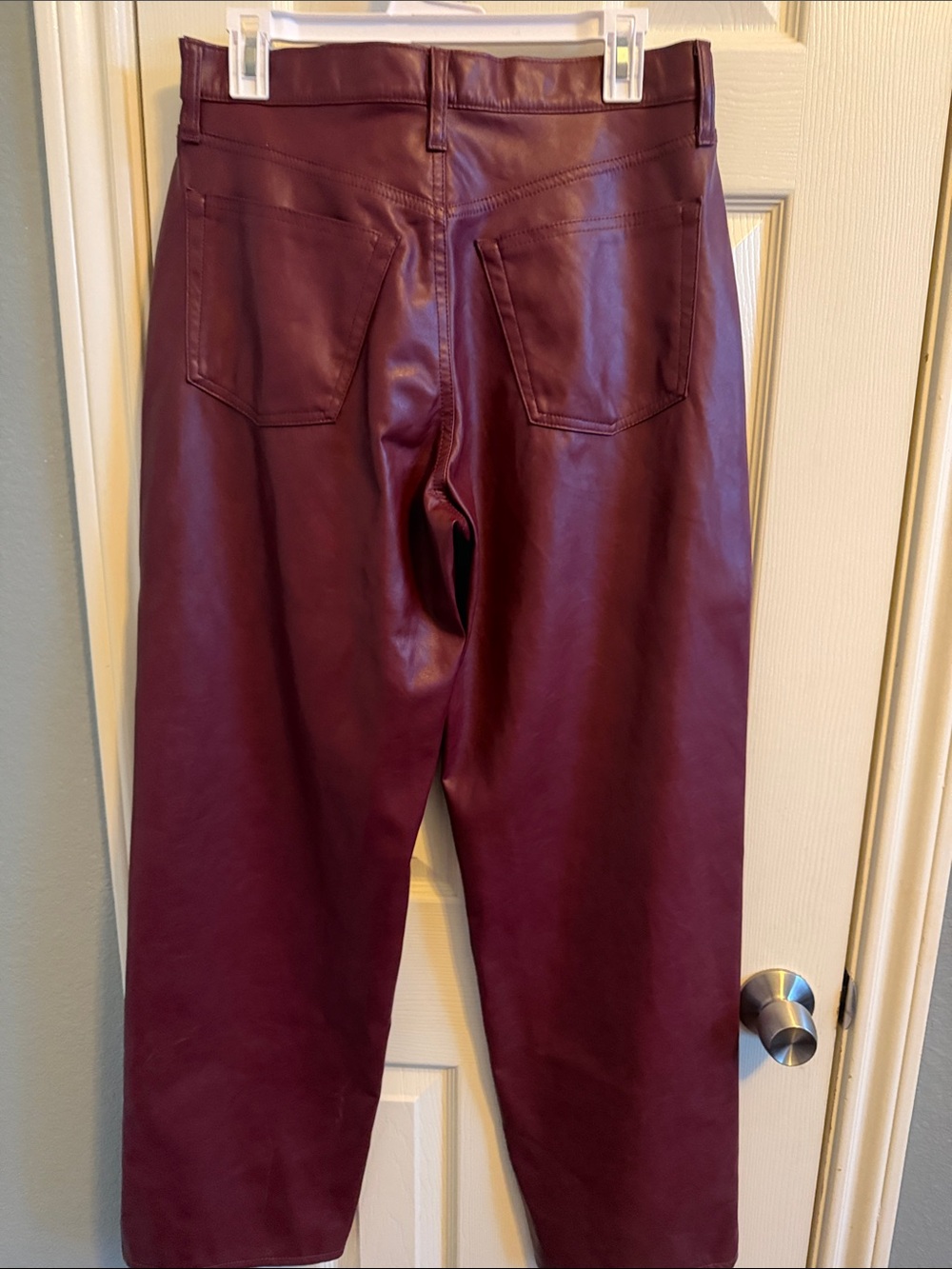 Universal Thread Burgundy baggy Faux Leather Pants *NWOT* - Picture 3 of 4